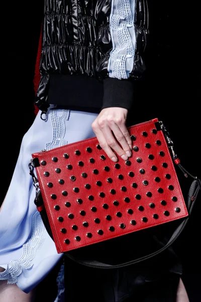 Look 63